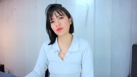  Lina Bedoya  online show from 19, 9, 2025