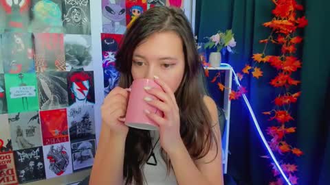 Lina online show from 19, 12, 2024