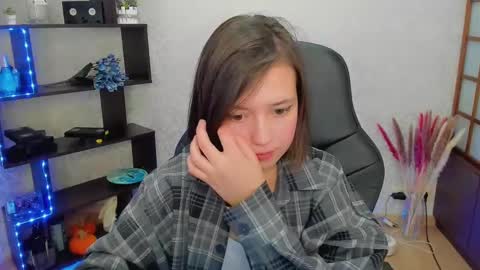 Lina online show from 25, 1, 2025