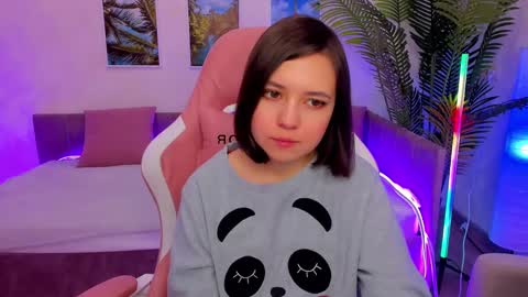 Lina online show from 12, 2, 2025