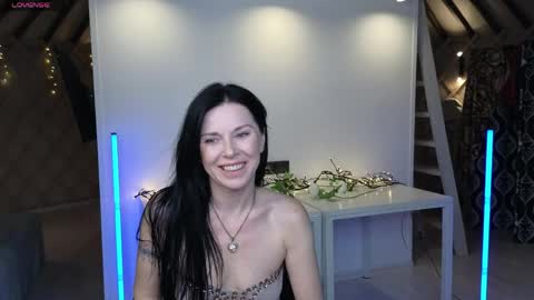 lina_flore online show from 5, 6, 2026