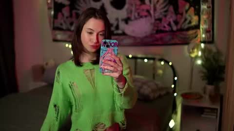 Lina -  online show from 1, 2, 2026