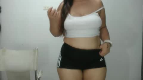 Snapshot of lina_playful chatting on 16, 2, 2026 iiisabella online show from 16, 2, 2026