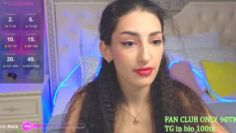 Snapshot of lina_robbins chatting on 7, 10, 2025 Lina Robbins online show from 7, 10, 2025