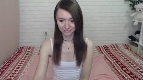 Lina Rouge online show from 1, 12, 2025