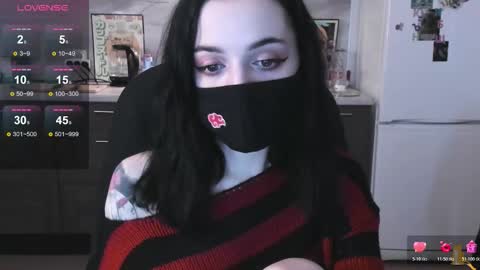 Lina 3  1715622743 online show from 3, 12, 2025