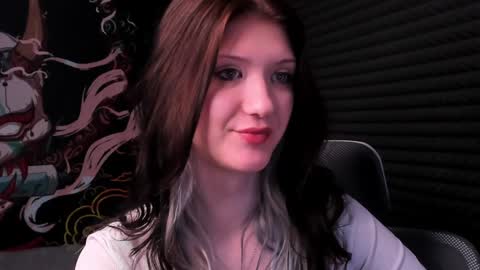 Lina online show from 7, 2, 2025