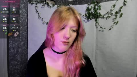 Lina online show from 9, 4, 2026
