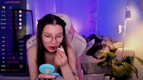 Snapshot of linablossom chatting on 6, 6, 2026 Lina online show from 6, 6, 2026