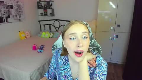 Lina online show from 5, 6, 2026