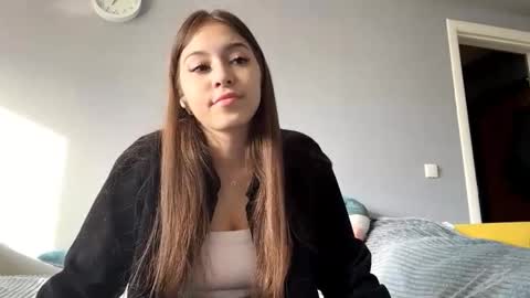 Elin online show from 27, 9, 2025