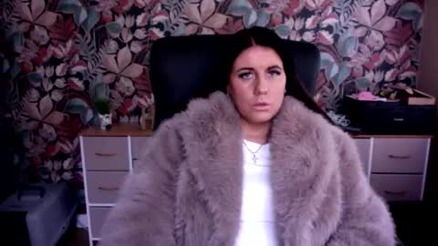 lincolnshirecouple21 online show from 3, 12, 2025