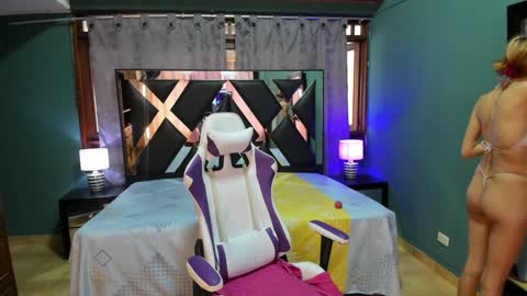  Linda  online show from 28, 1, 2025