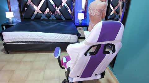  Linda  online show from 17, 2, 2025