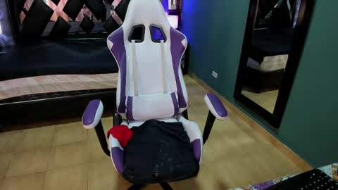  Linda  online show from 2, 3, 2025