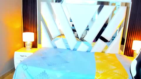  Linda  online show from 19, 9, 2025