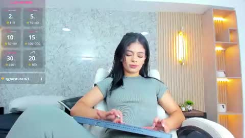 Snapshot of linda_cooper_ chatting on 22, 7, 2026 LINDA online show from 22, 7, 2026