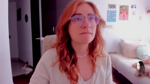 Snapshot of linda_giggle chatting on 11, 12, 2024 Giggles online show from 11, 12, 2024