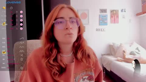 Snapshot of linda_giggle chatting on 13, 12, 2024 Giggles online show from 13, 12, 2024