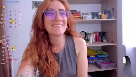 Snapshot of linda_giggle chatting on 18, 2, 2025 Giggles online show from 18, 2, 2025