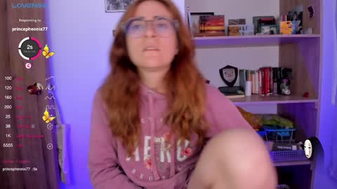 Snapshot of linda_giggle chatting on 19, 2, 2025 Giggles online show from 19, 2, 2025