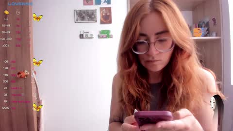 Snapshot of linda_giggle chatting on 19, 2, 2025 Giggles online show from 19, 2, 2025