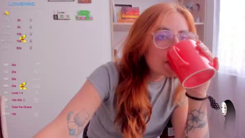 Snapshot of linda_giggle chatting on 23, 2, 2025 Giggles online show from 23, 2, 2025