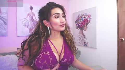 Snapshot of linda_morgan1 chatting on 22, 10, 2025 Maria Paula online show from 22, 10, 2025