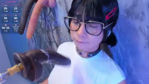 linda_sofi__ online show from 9, 7, 2026