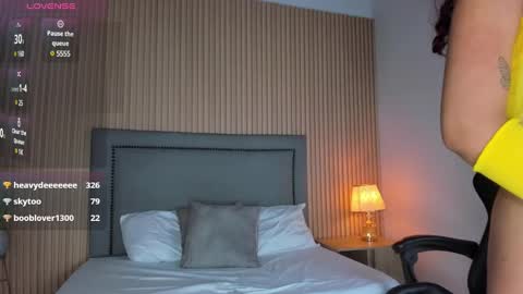 Snapshot of lindaa_natashaa chatting on 3, 1, 2025 L I N D A online show from 3, 1, 2025