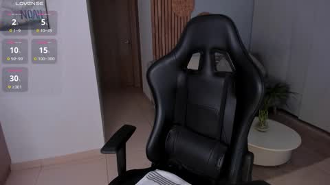 call me annie online show from 5, 11, 2025