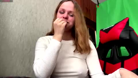 Snapshot of linettehnatow chatting on 25, 2, 2026 Eva online show from 25, 2, 2026