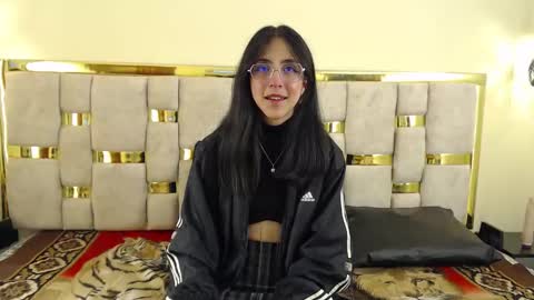 ling ling24 online show from 31, 1, 2025