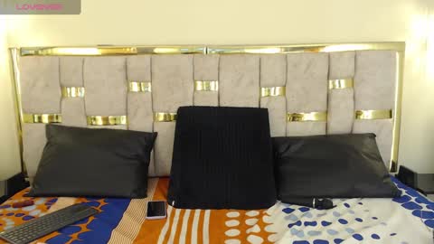 ling ling24 online show from 28, 2, 2025