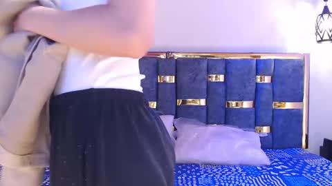 ling ling24 online show from 13, 1, 2026