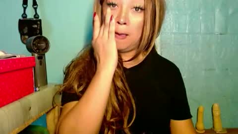 Snapshot of linkingqueens69 chatting on 30, 5, 2026 linkingqueens69 online show from 30, 5, 2026