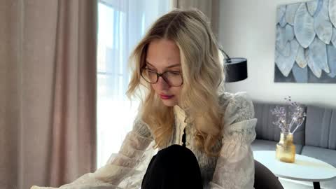 Emma online show from 11, 4, 2026