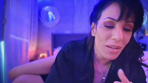 linuxgirlsudosu online show from 7, 2, 2025