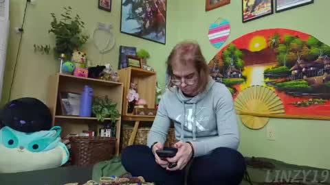 Linzy19 online show from 22, 2, 2025