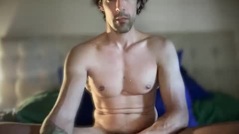 Snapshot of lion_hotty chatting on 14, 11, 2025 lion_hotty online show from 14, 11, 2025