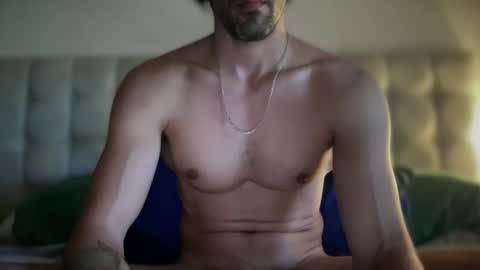 Snapshot of lion_hotty chatting on 17, 11, 2025 lion_hotty online show from 17, 11, 2025