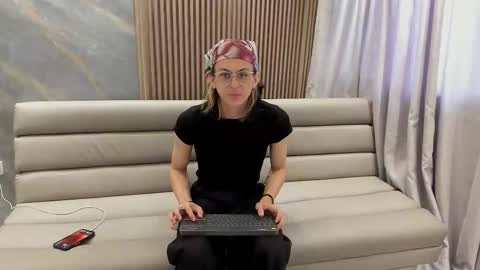 Lior evan online show from 17, 11, 2025