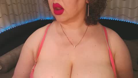 Snapshot of lipsaddiction chatting on 12, 2, 2025 LIpsAddiction online show from 12, 2, 2025