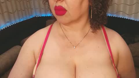 Snapshot of lipsaddiction chatting on 26, 9, 2025 LIpsAddiction online show from 26, 9, 2025