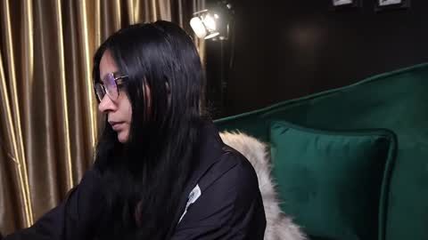 Lire online show from 11, 2, 2025