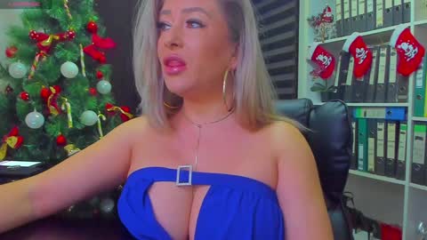 Snapshot of lisa2018 chatting on 11, 12, 2024 lisa online show from 11, 12, 2024