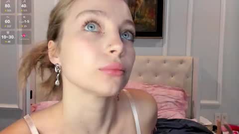 Snapshot of lisa_babymetal chatting on 3, 12, 2025 Lisa online show from 3, 12, 2025