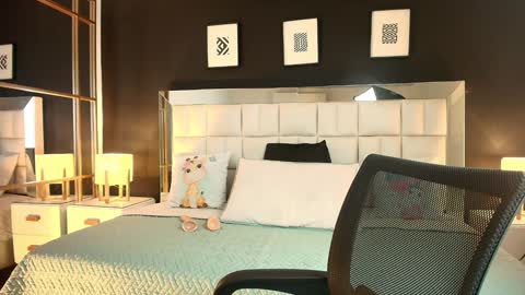 Lisa online show from 29, 1, 2025