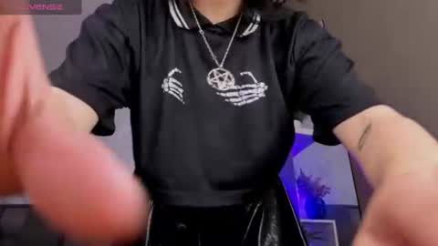 lisa dolly nyx online show from 7, 7, 2026