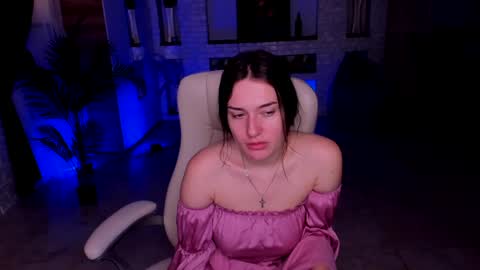 lisa_elfy online show from 13, 1, 2025